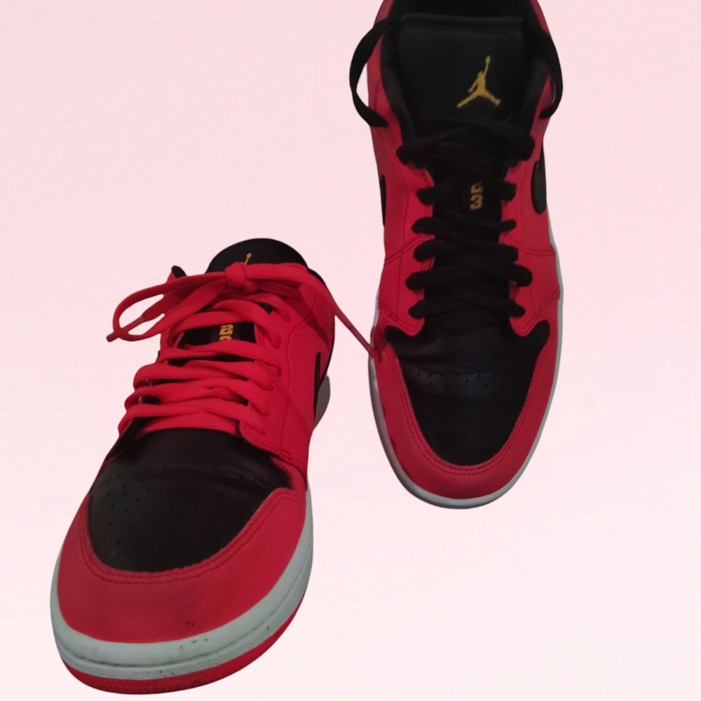 NIKE AIR JORDAN 1 RETRO LOW REVERSE BRED Unisex M10.5 W 12 - Picture 8 of 8